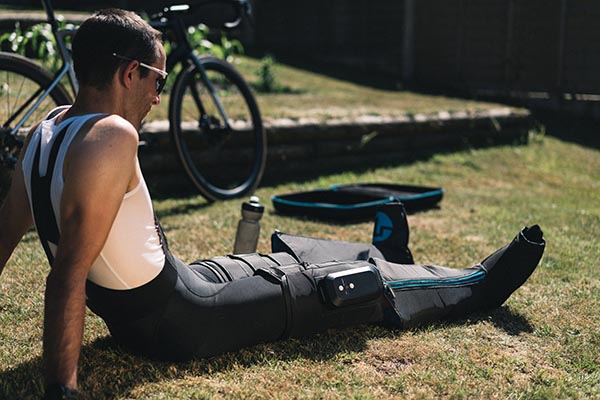 bottes de recuperation cyclisme velo compex